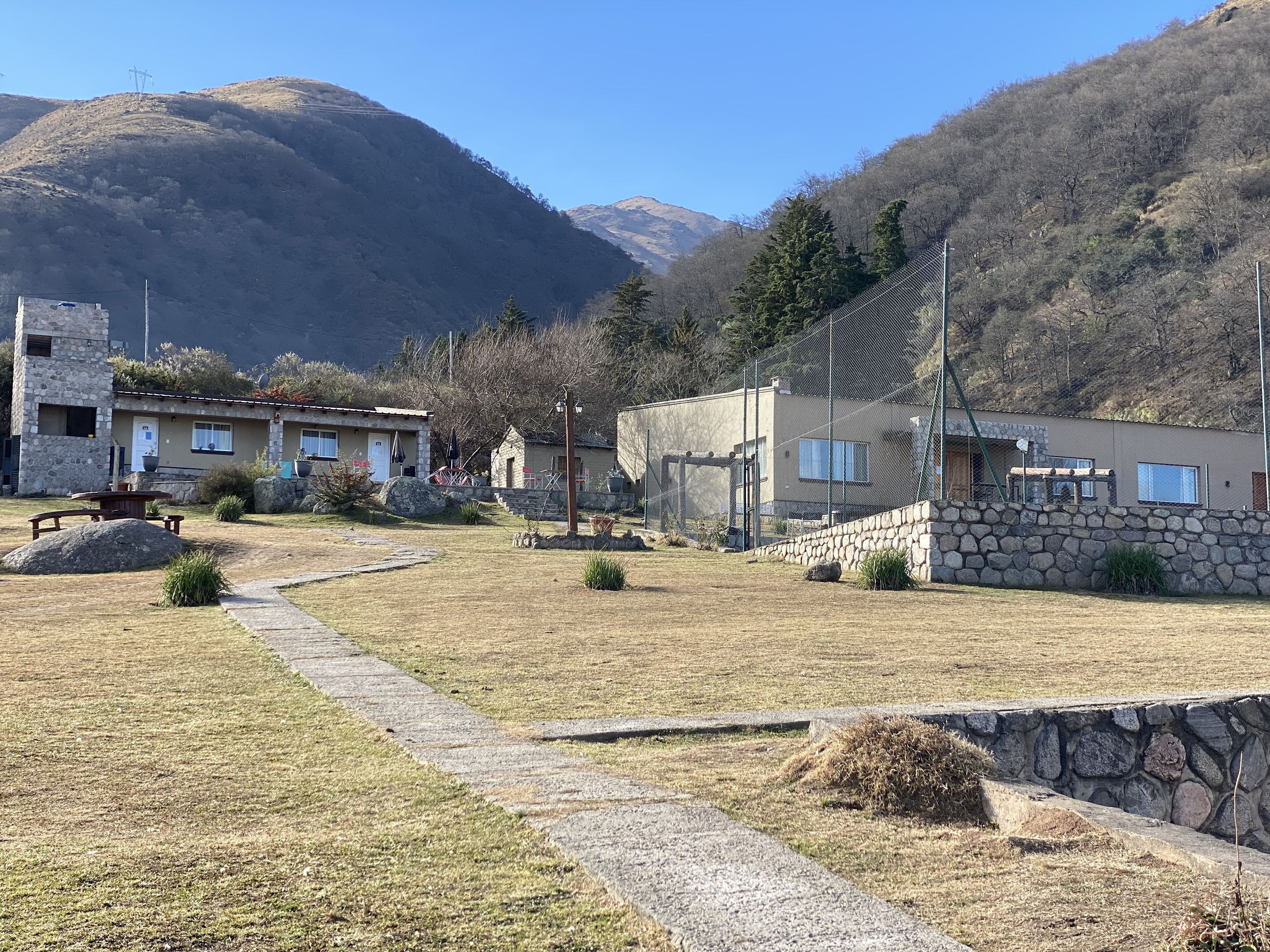 Los Carolinos by DOT Cabana