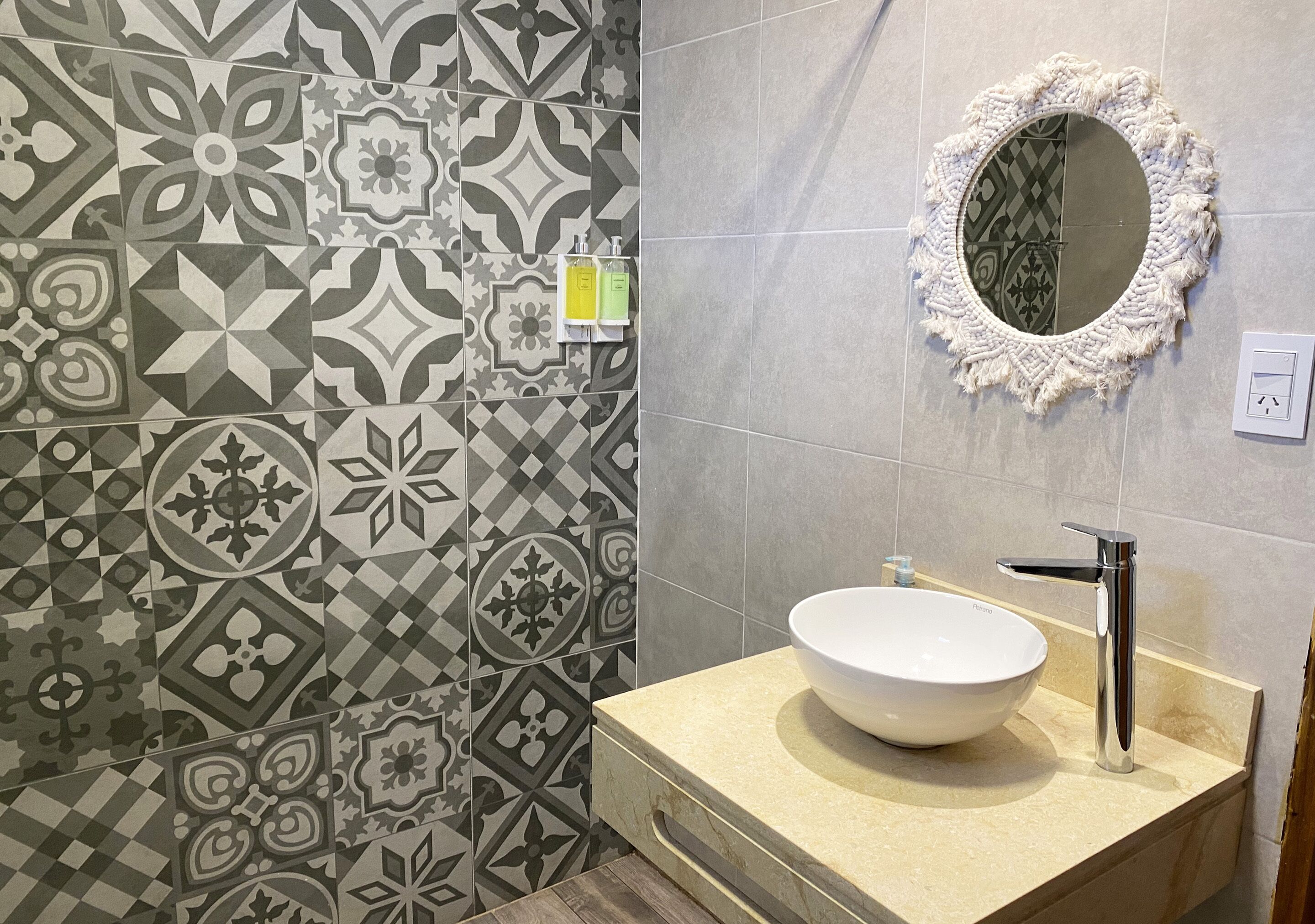 Los Carolinos by DOT Cabana