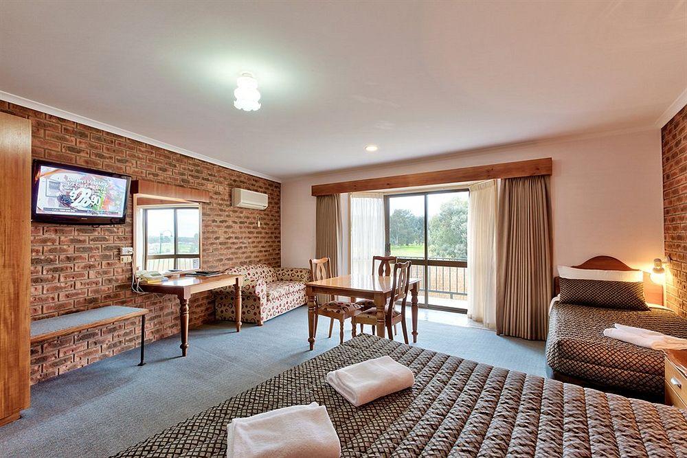 Sundowner Hume Country Motor Inn