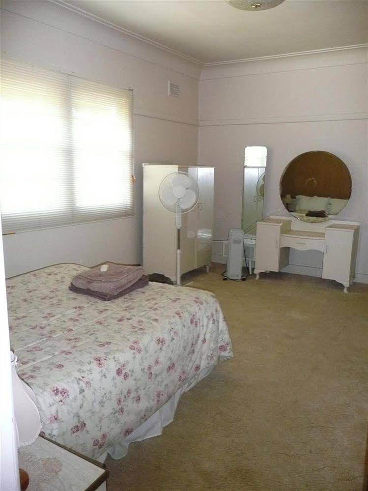 Mansfield Cottage
