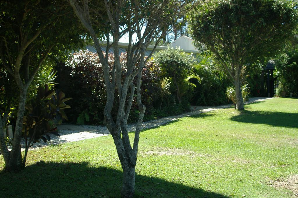 Tallow Beach Motel