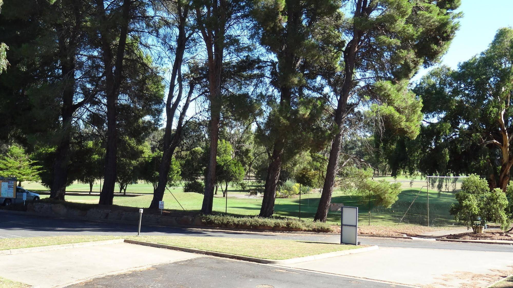 Corowa Golf Club Motel