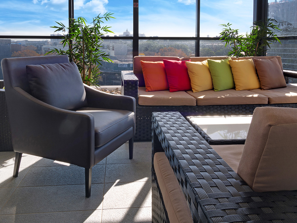 ValueSuites Green Square