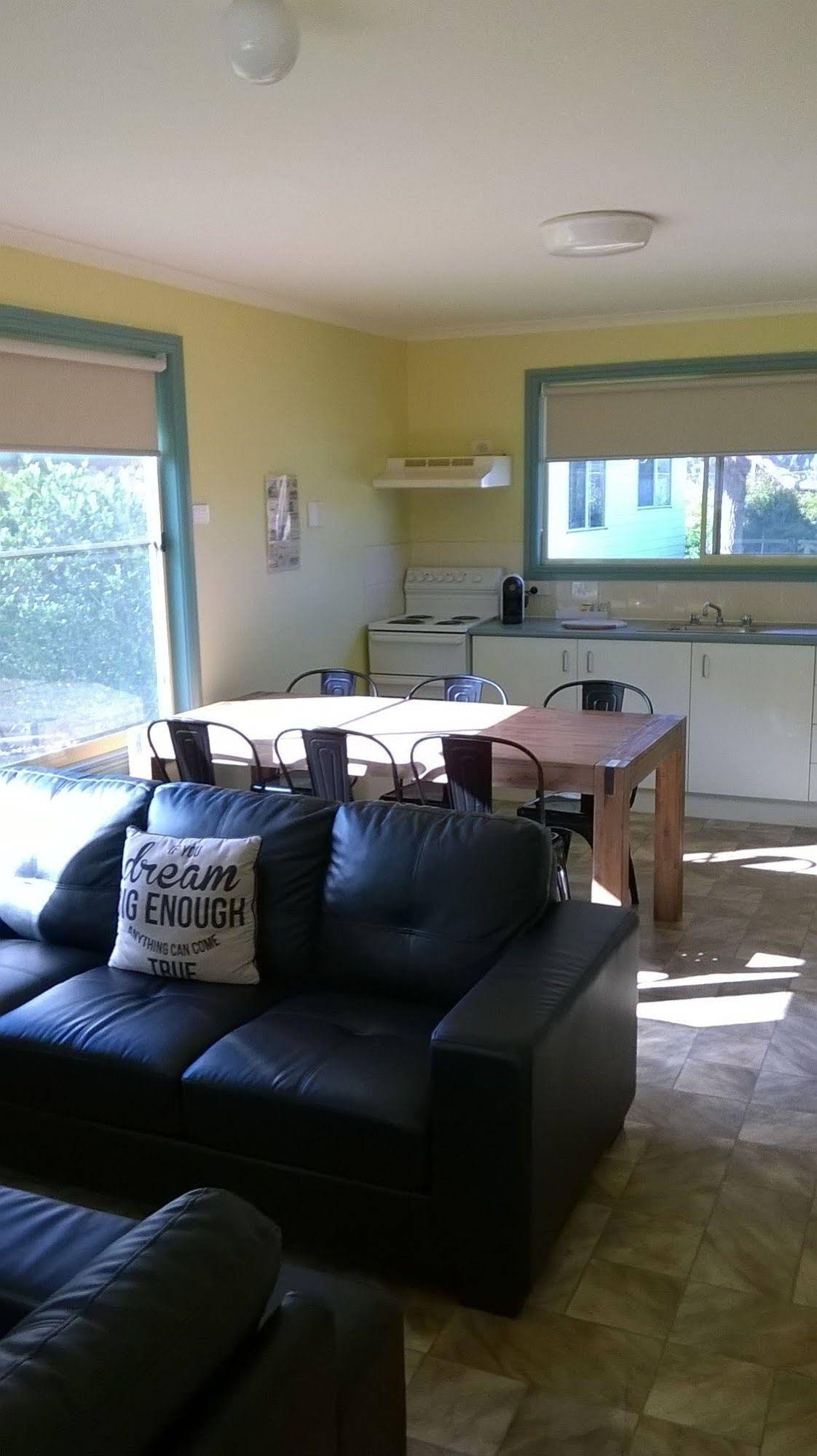 Kings Point Retreat