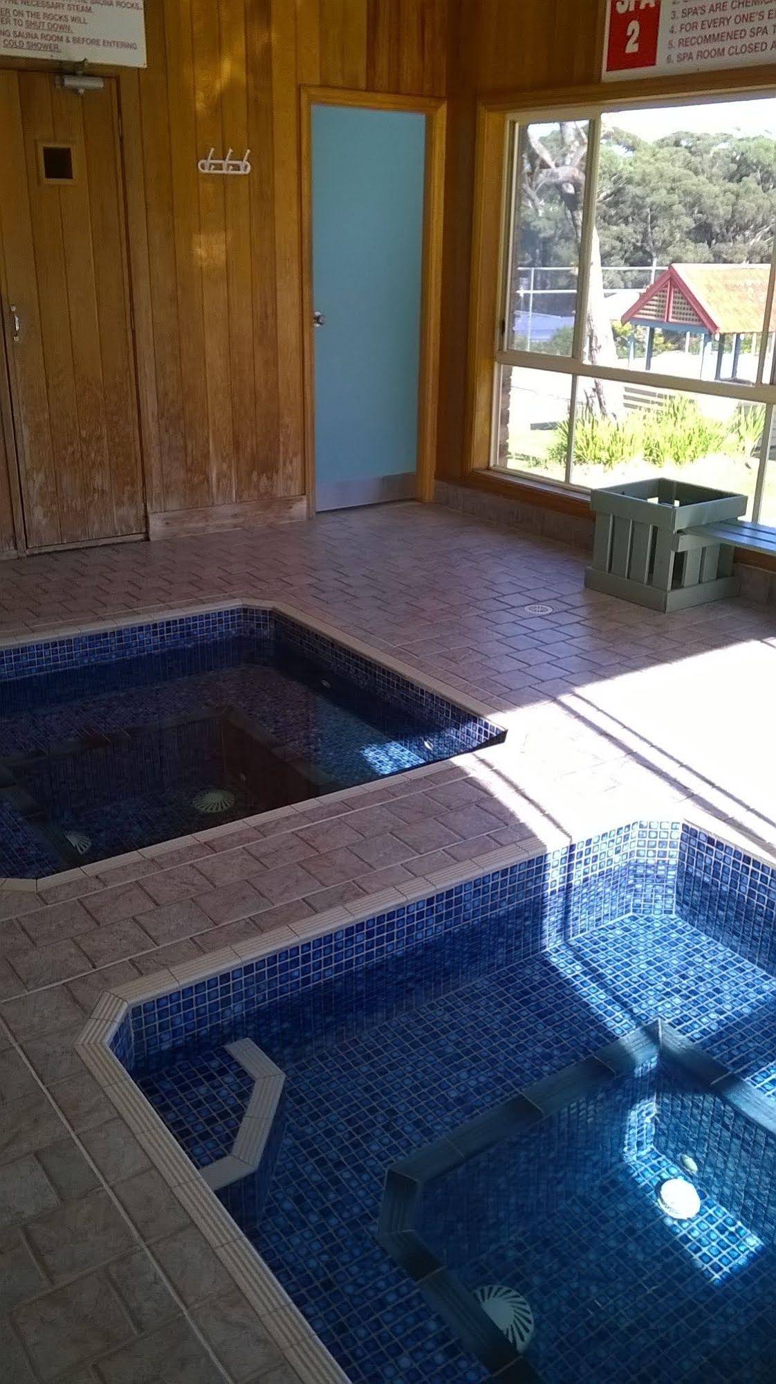 Kings Point Retreat