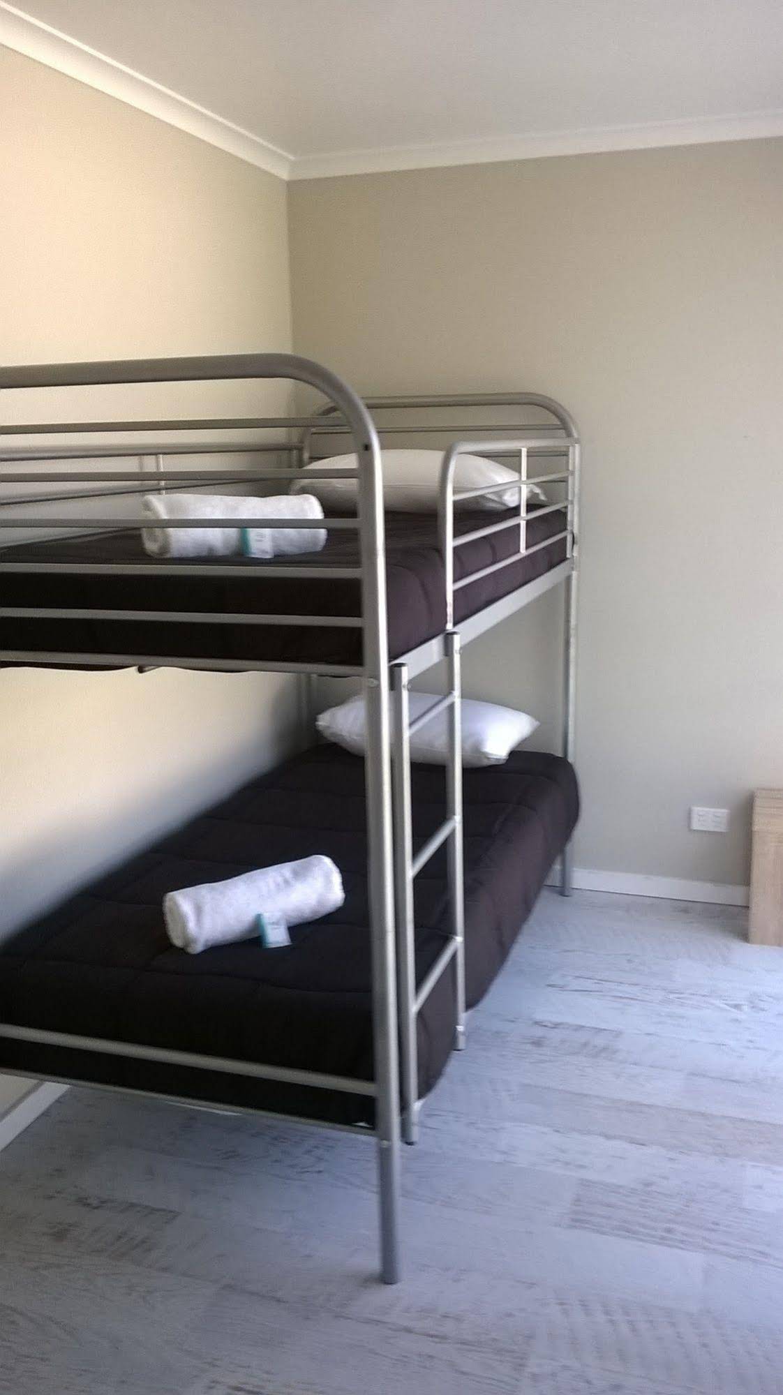Kings Point Retreat
