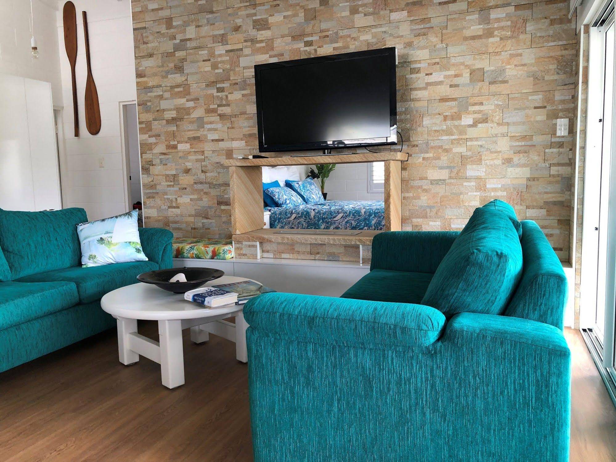 Blue River Apartments
