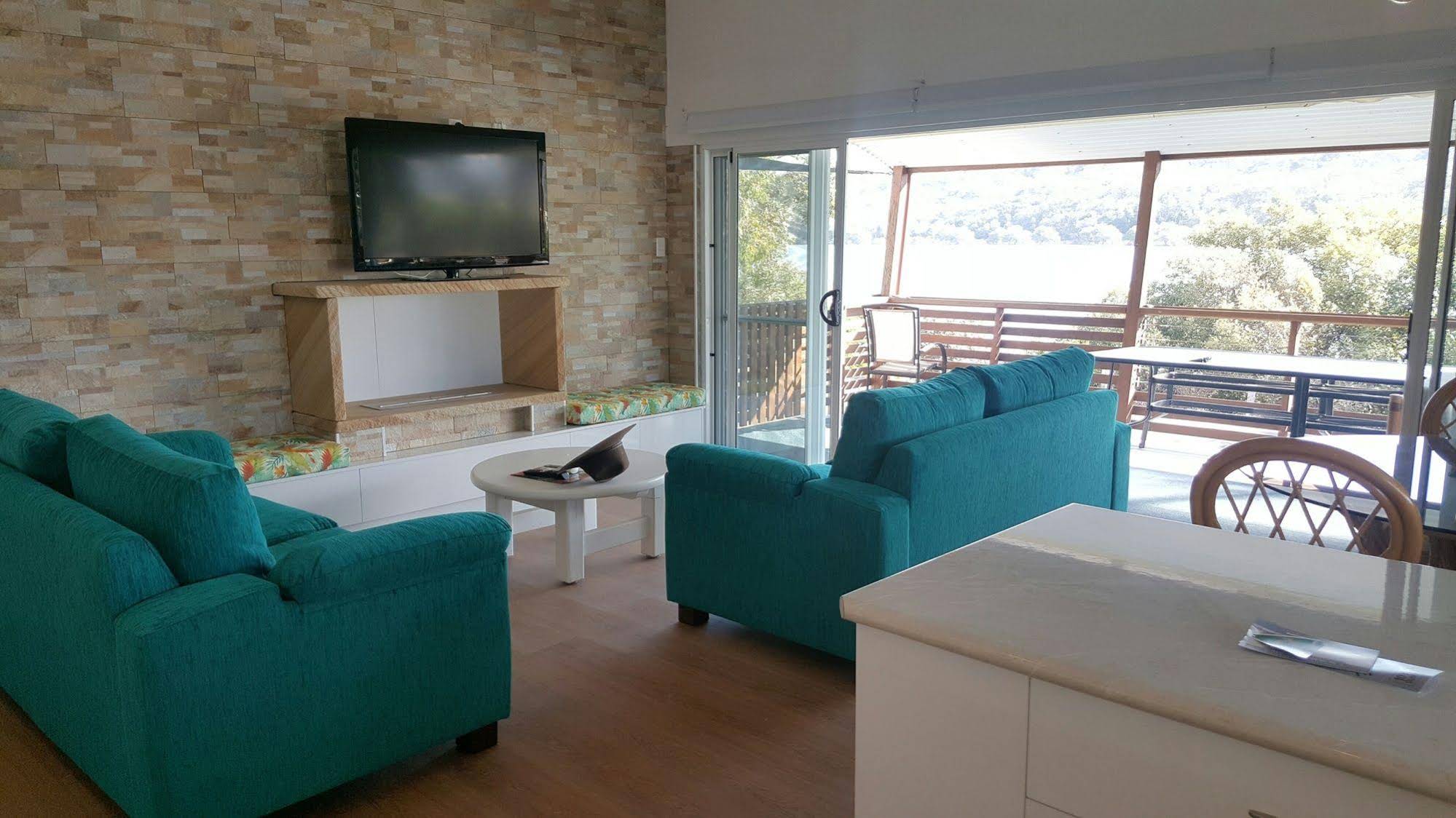 Blue River Apartments