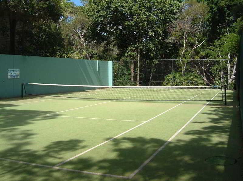 Gemini Court Apartments