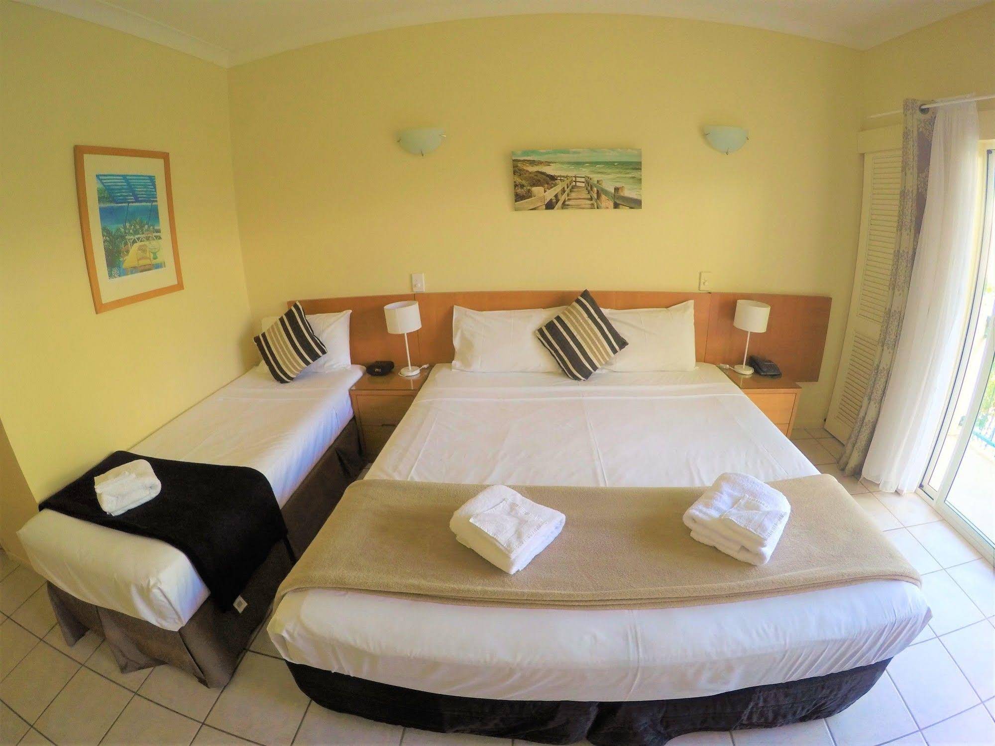 Crystal Garden Resort & Restaurant