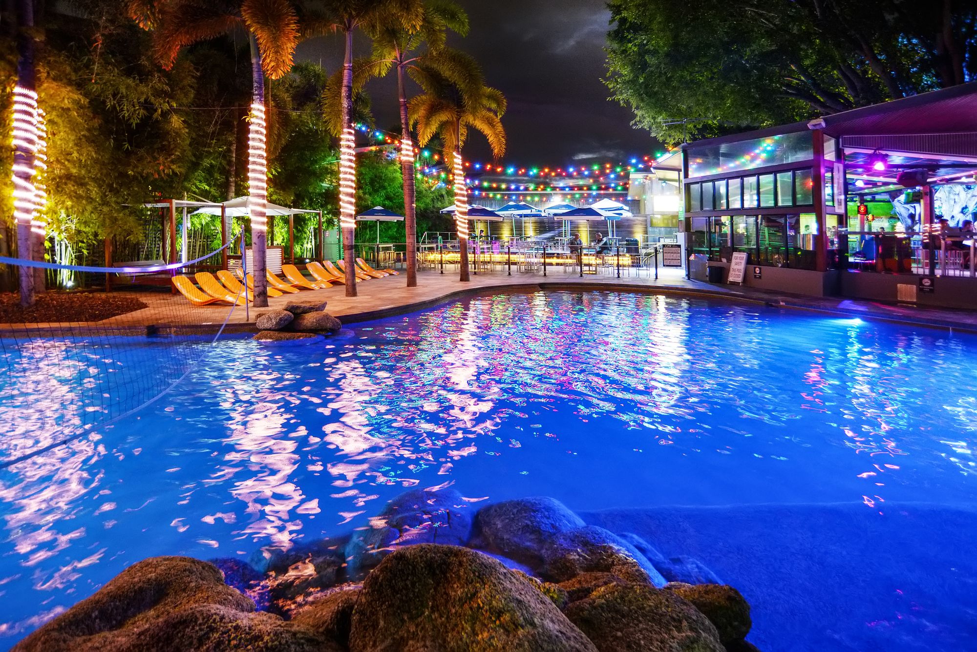 Gilligan's Backpackers Resort