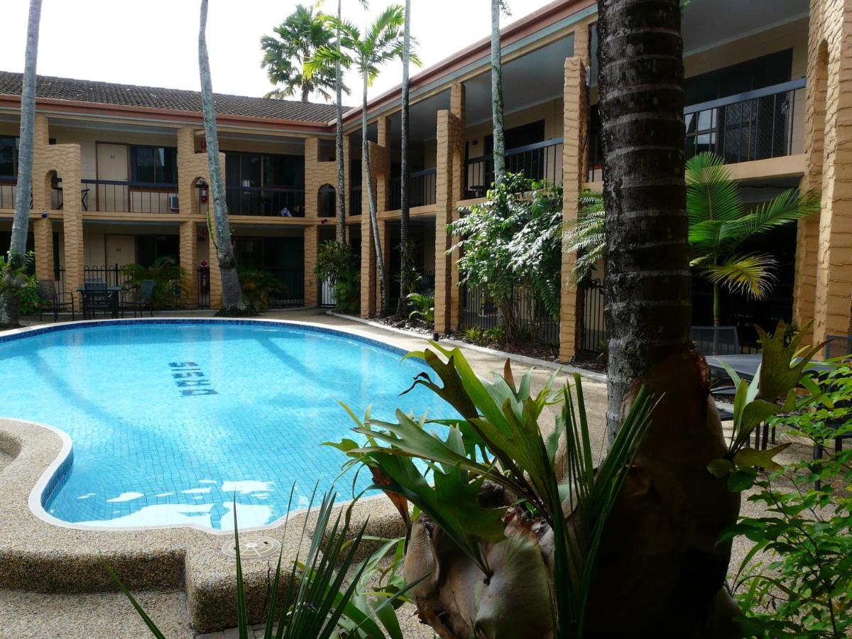 Oasis Inn