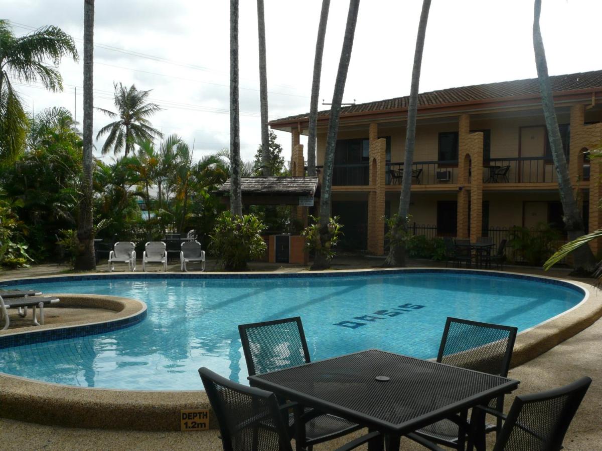 Oasis Inn