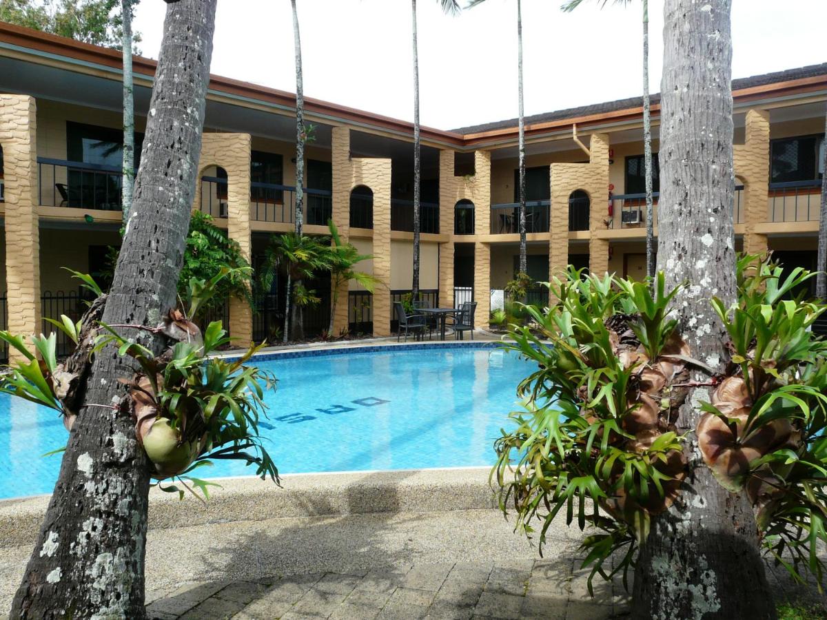 Oasis Inn