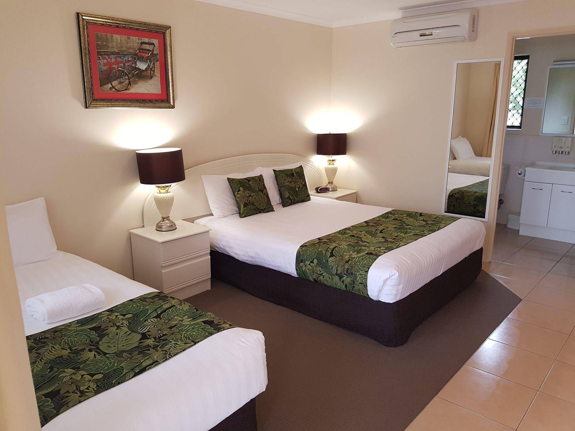 The Palms Motel