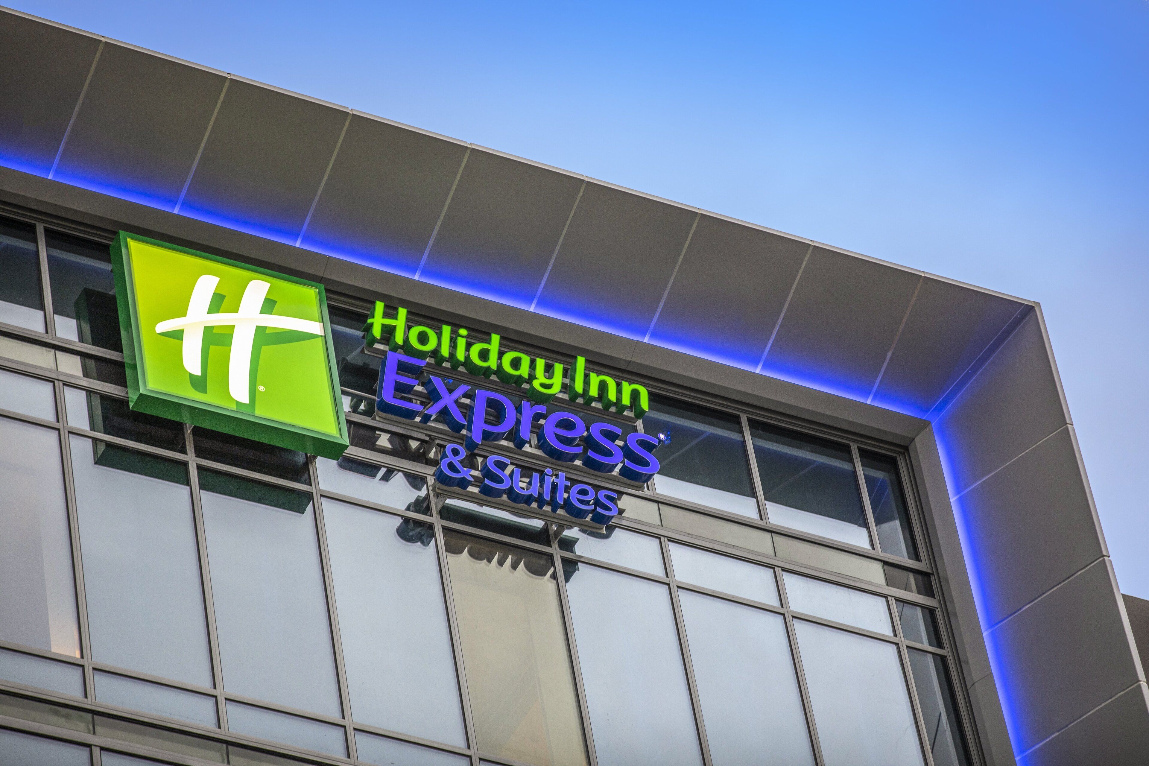 Holiday Inn Express & Suites Sunshine Coast, An Ihg Hotel