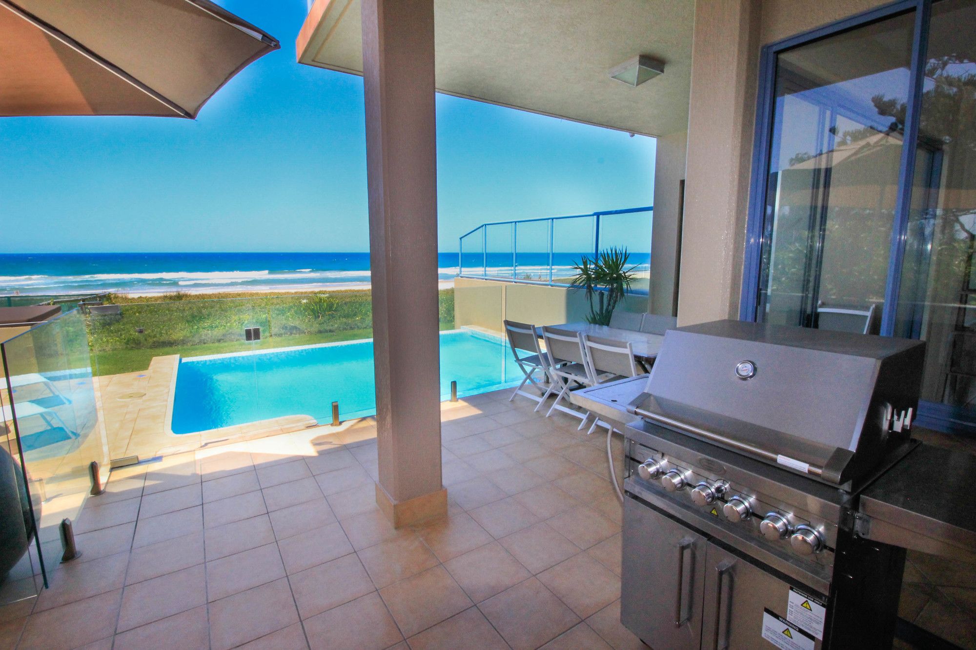 Absolute Beachfront Holiday House