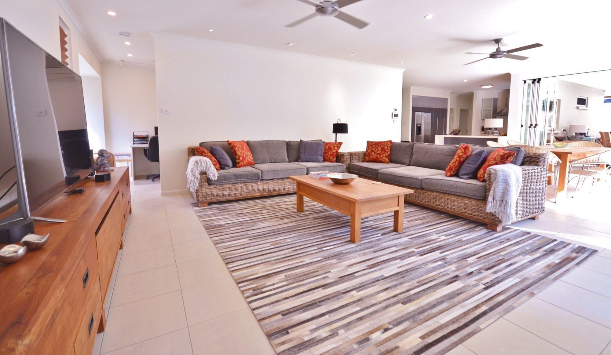 Lamu at Palm Cove