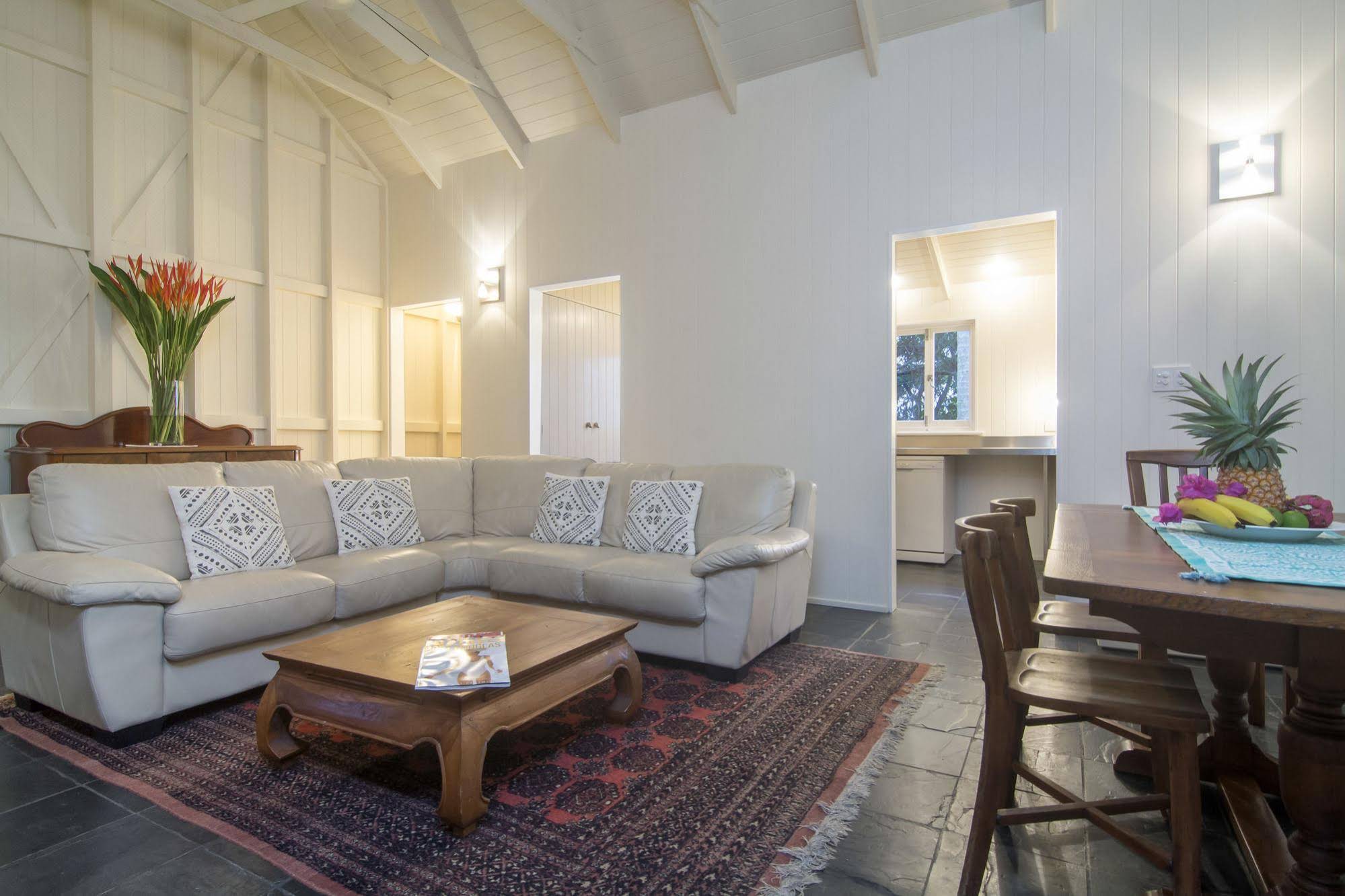 Port Douglas Cottage & Lodge