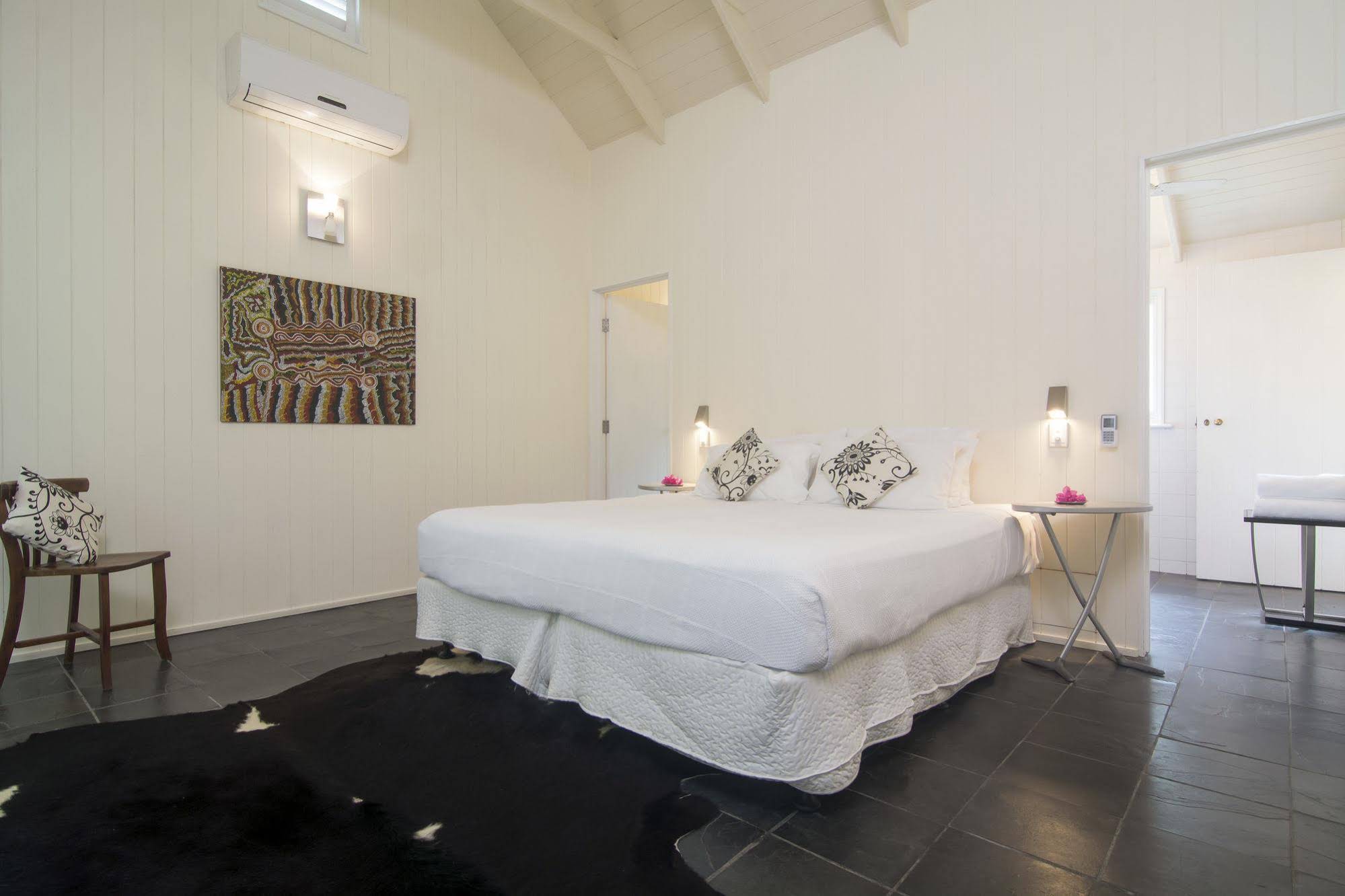 Port Douglas Cottage & Lodge