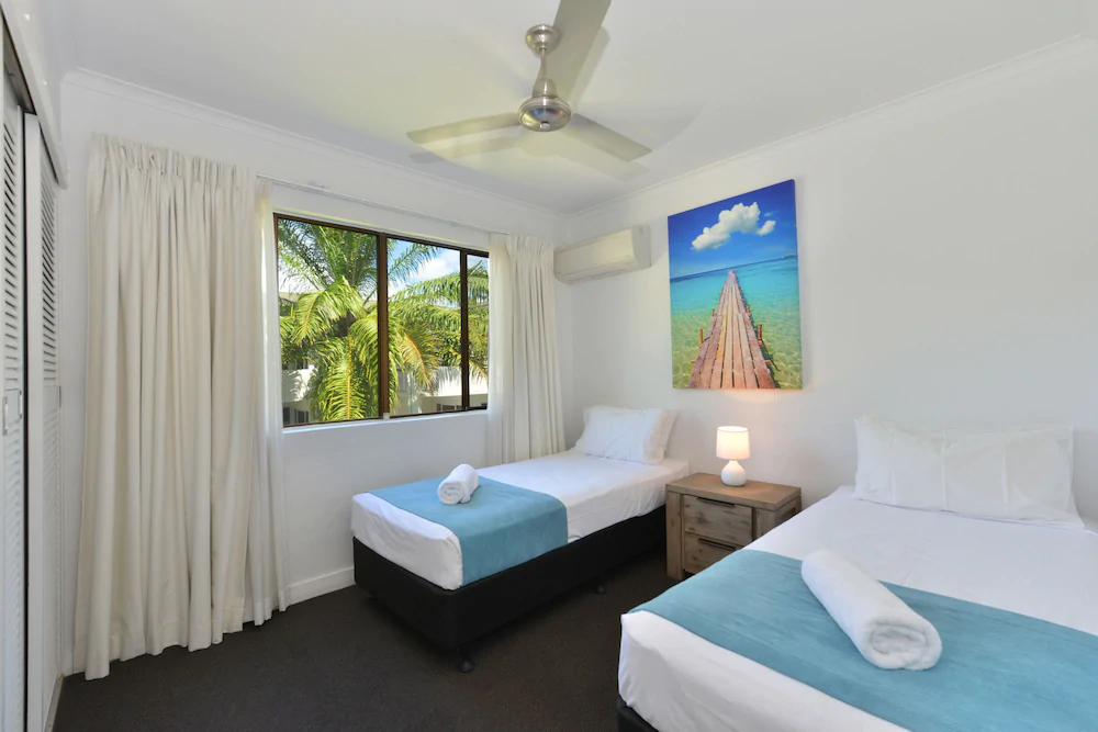 Tropical Reef Apartments