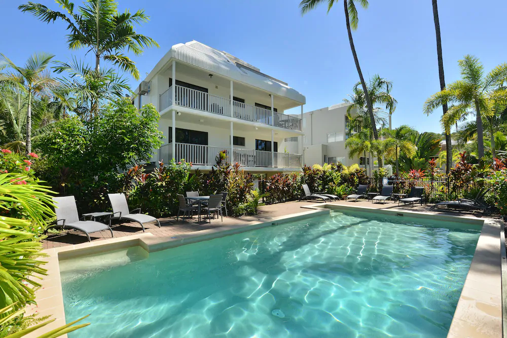 Tropical Reef Apartments