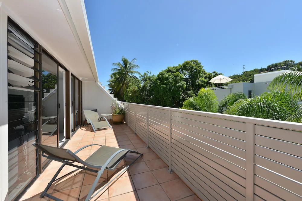 Tropical Reef Apartments
