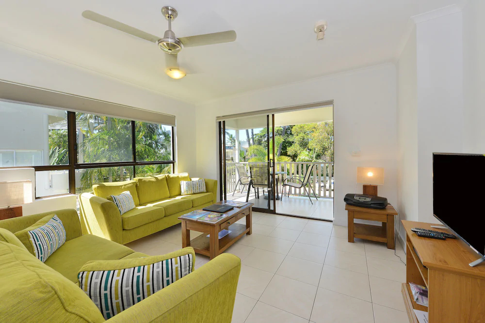 Tropical Reef Apartments