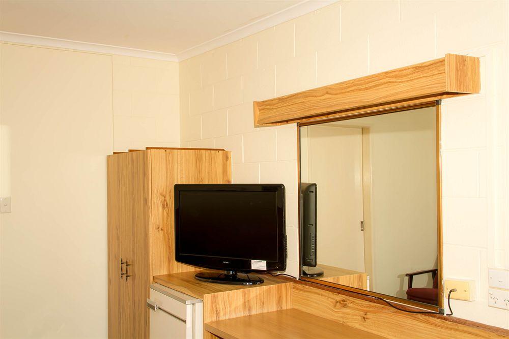 Motel Lodge