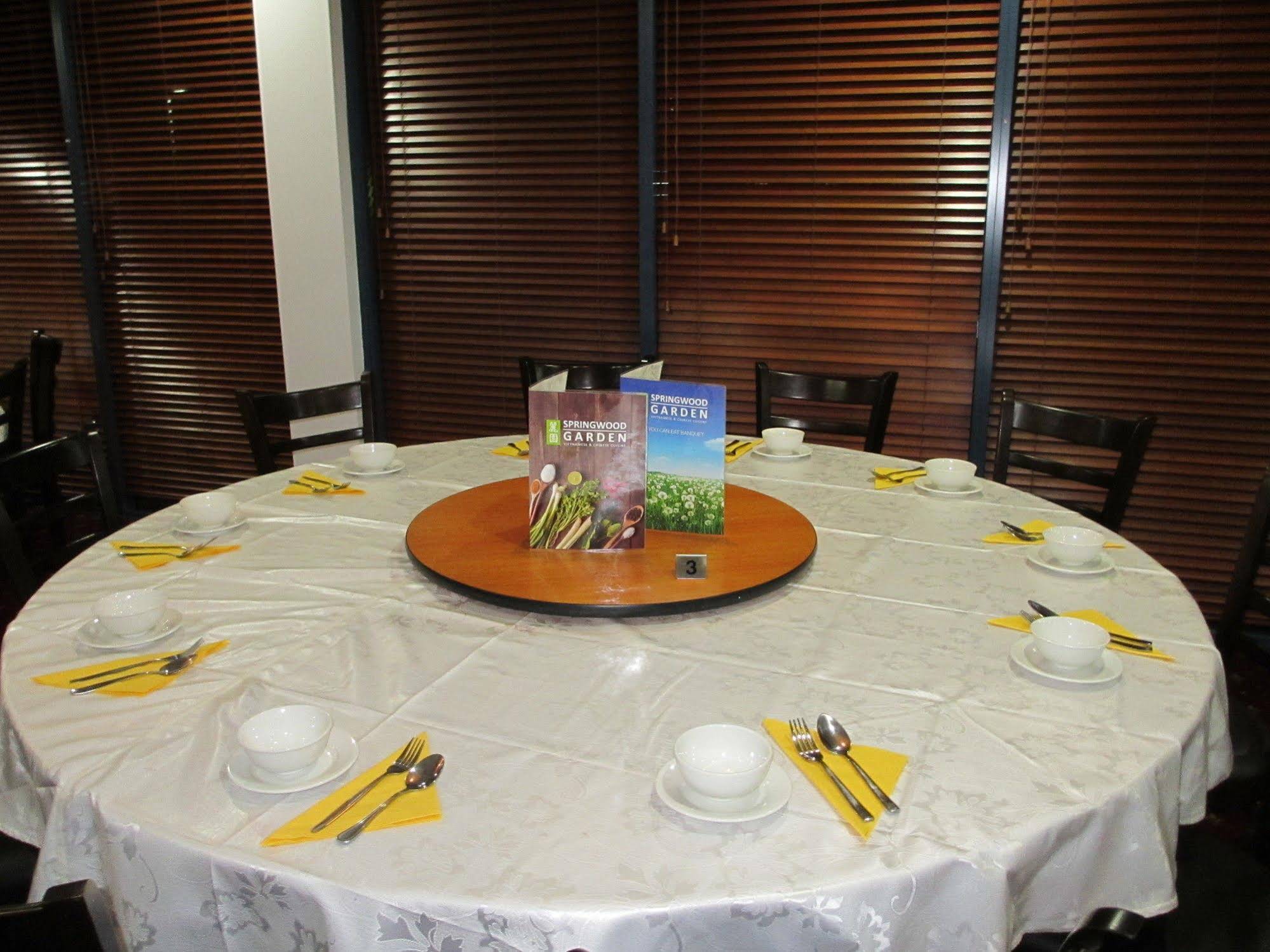 Springwood Tower Apartment Hotel