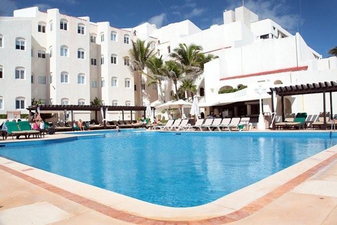 Oaks Metropole Hotel