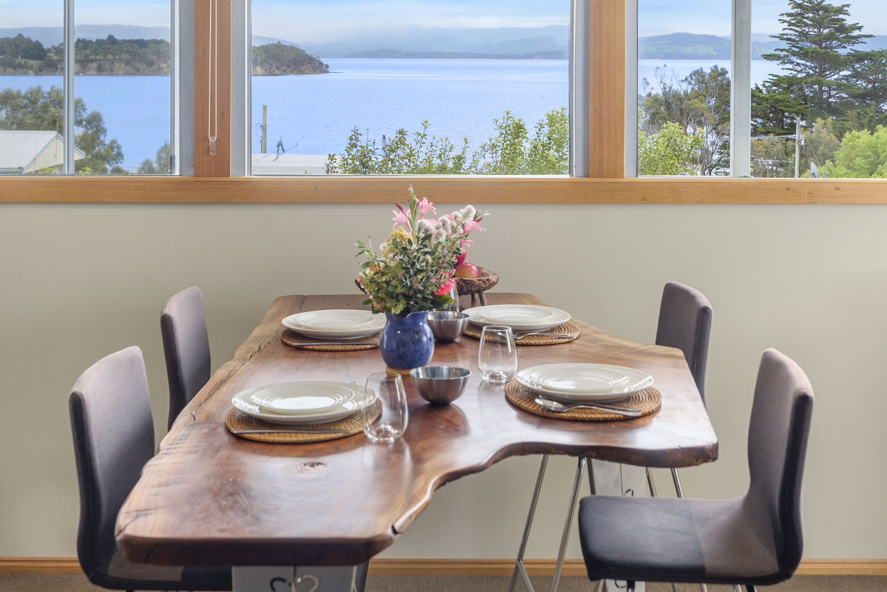 Blue Cottage Bruny Island