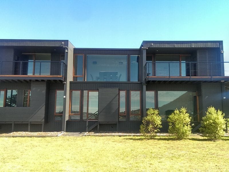 Amazing Unique Five-Star Waterfront Retreat