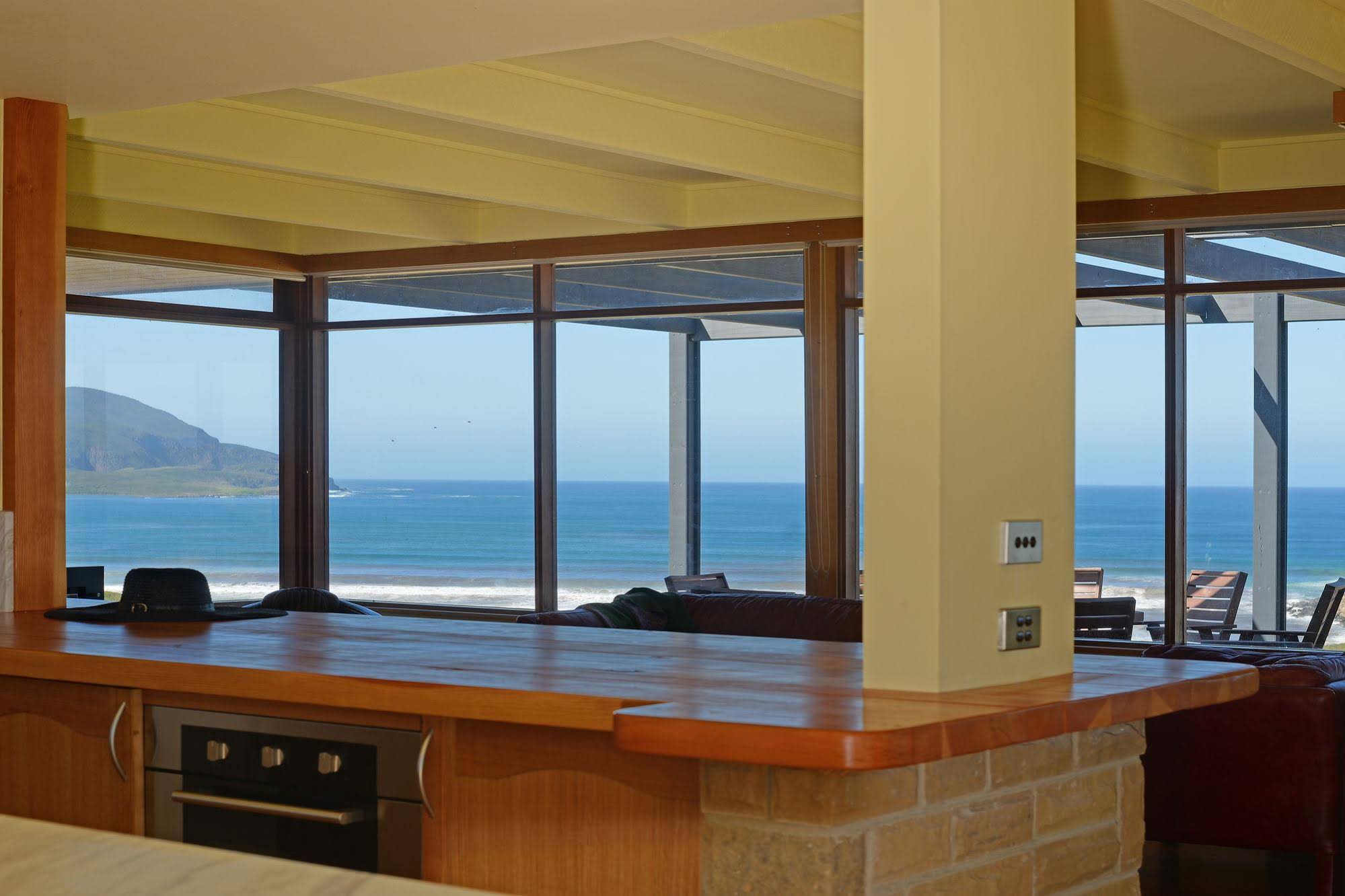 Cloudy Bay Villa
