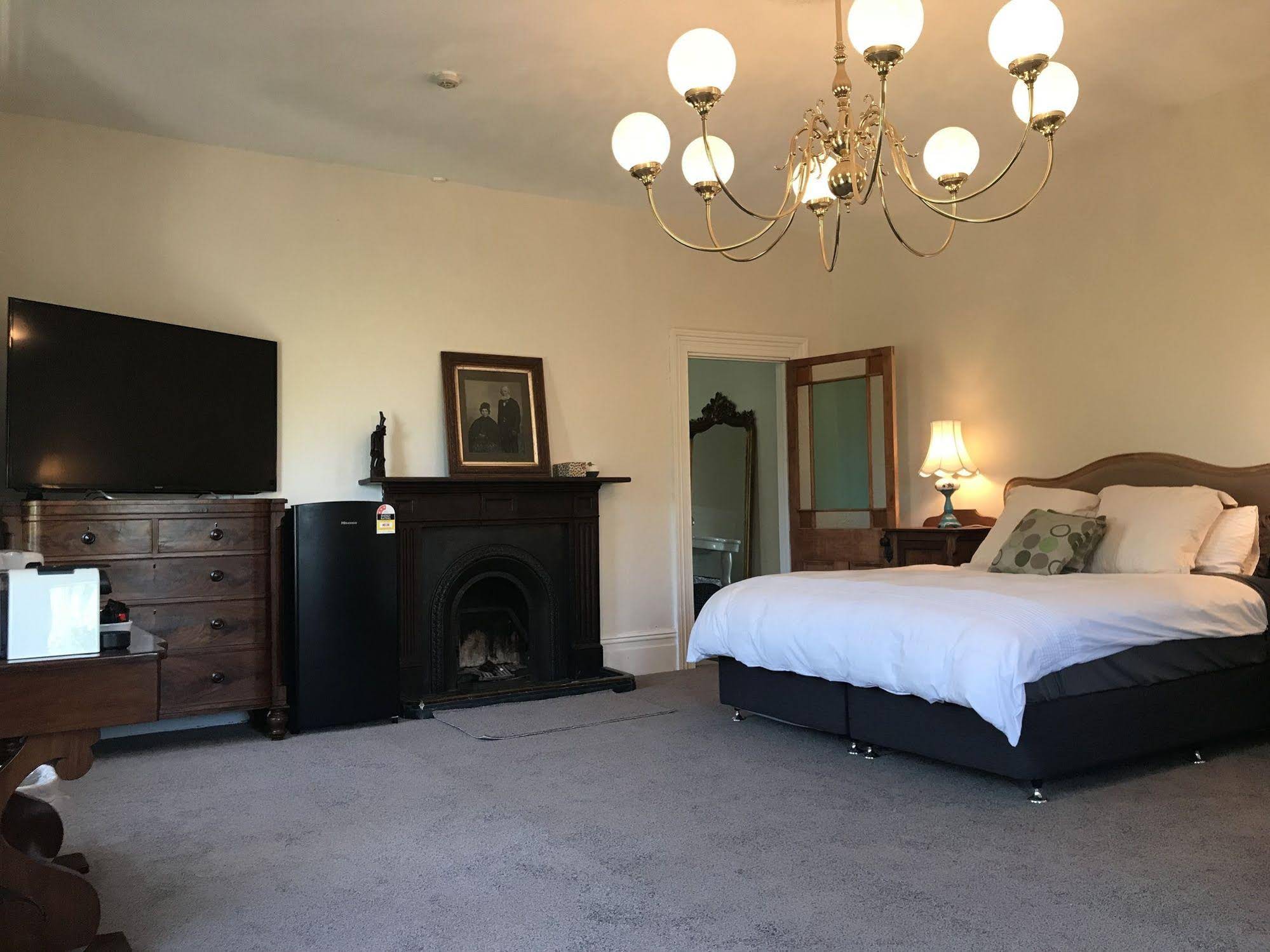 Claremont House