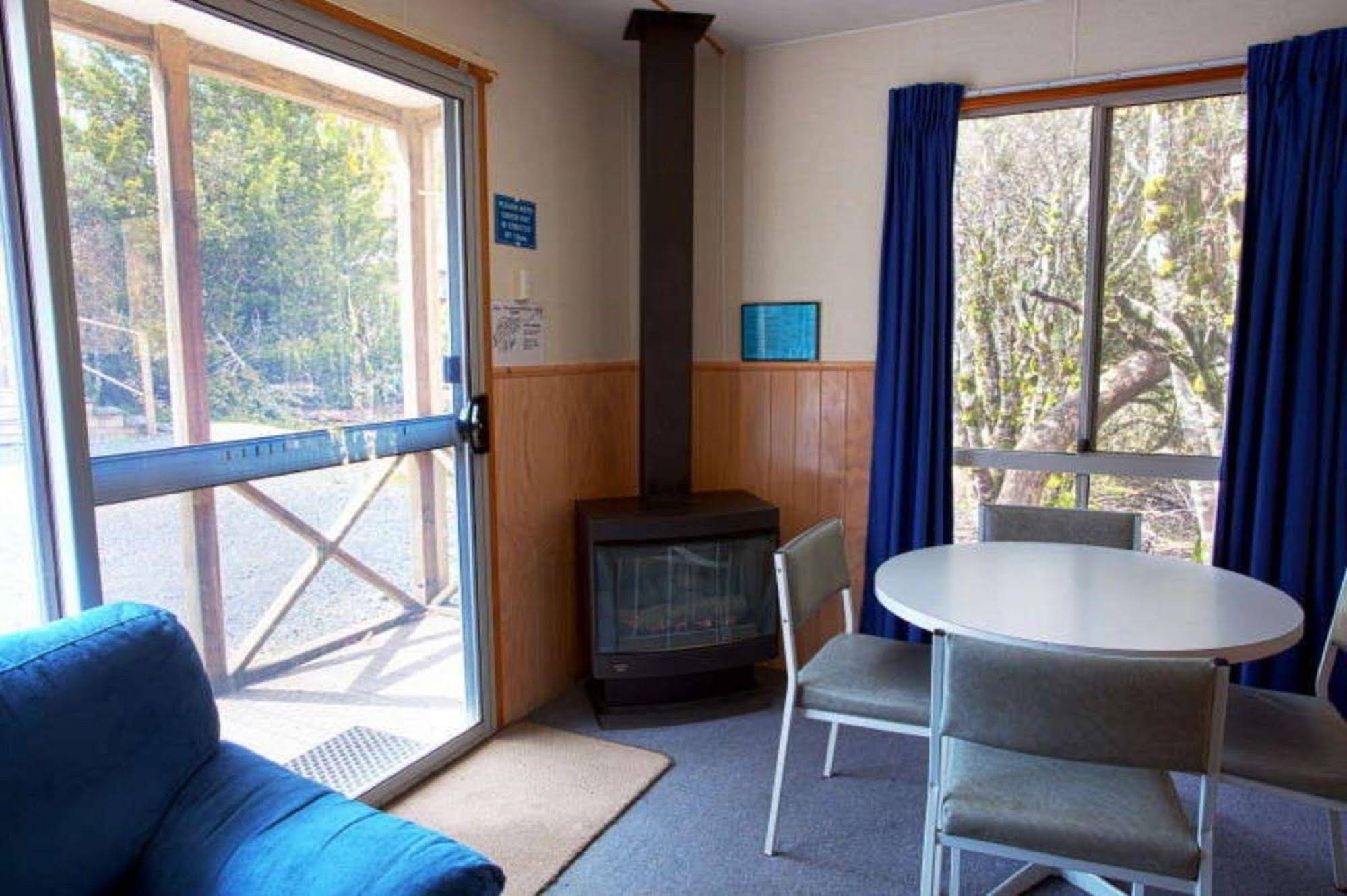 Cradle Mountain Holiday & Caravan Park