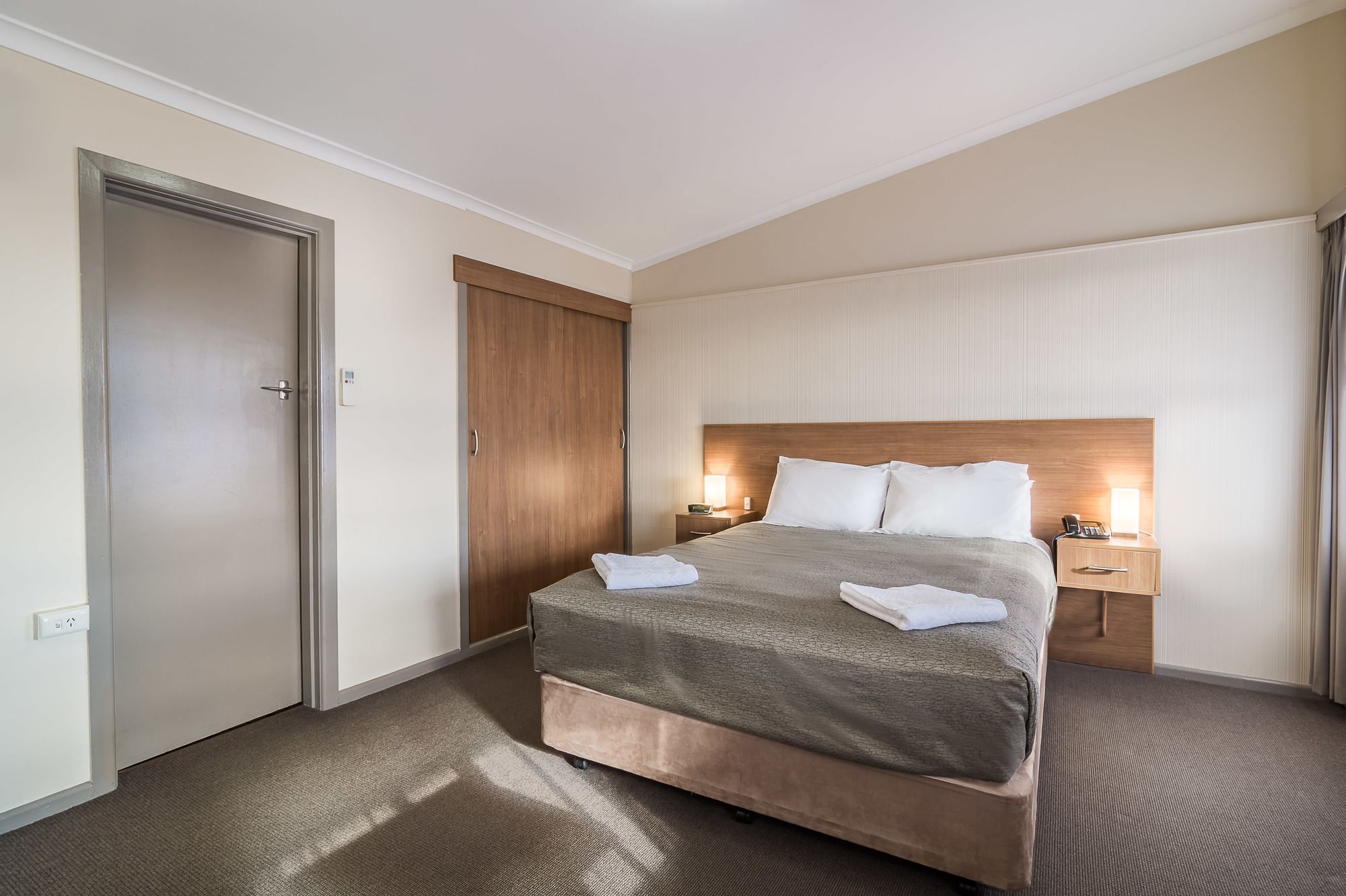 Argosy Motor Inn