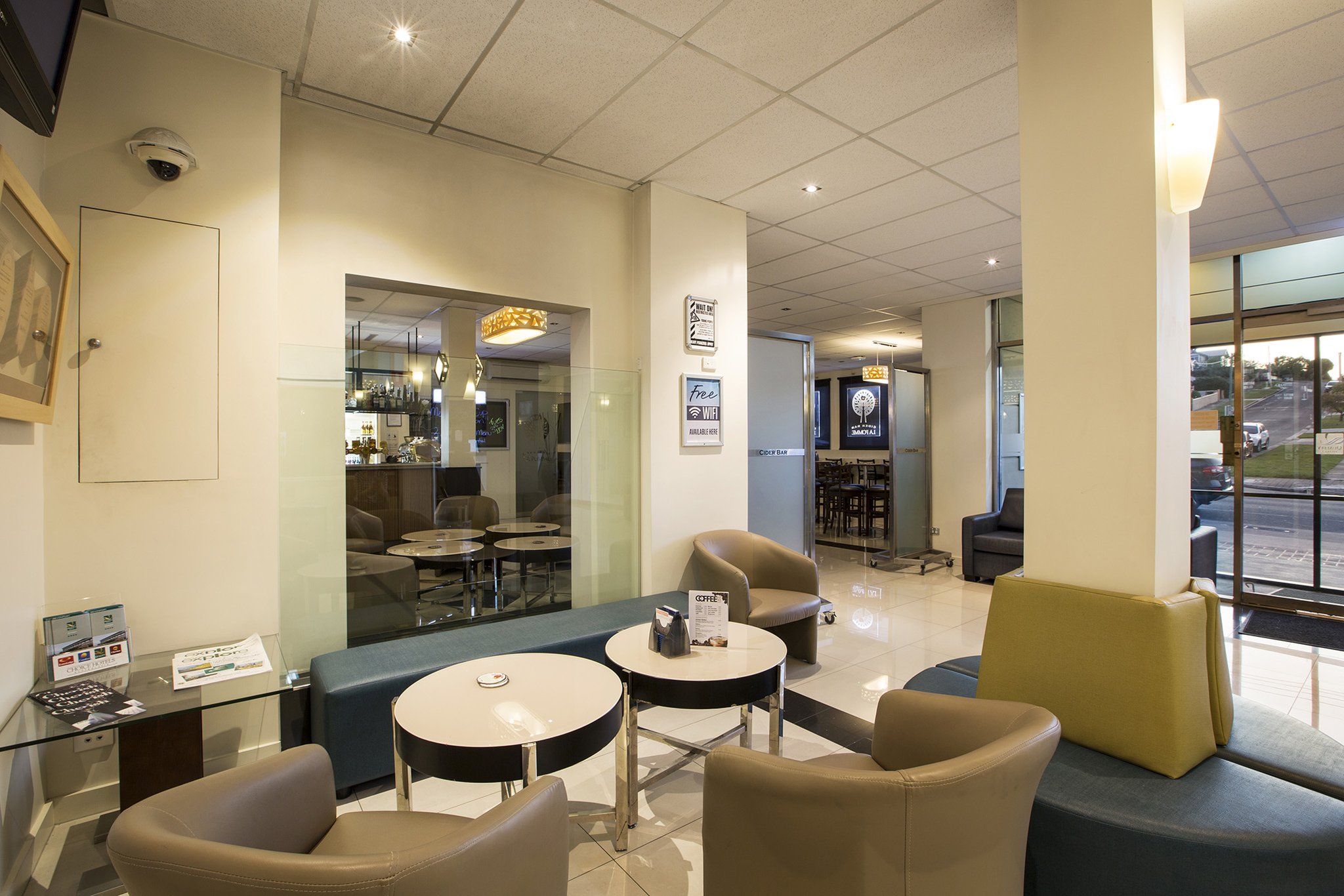 Gateway Hotel by Nightcap Plus