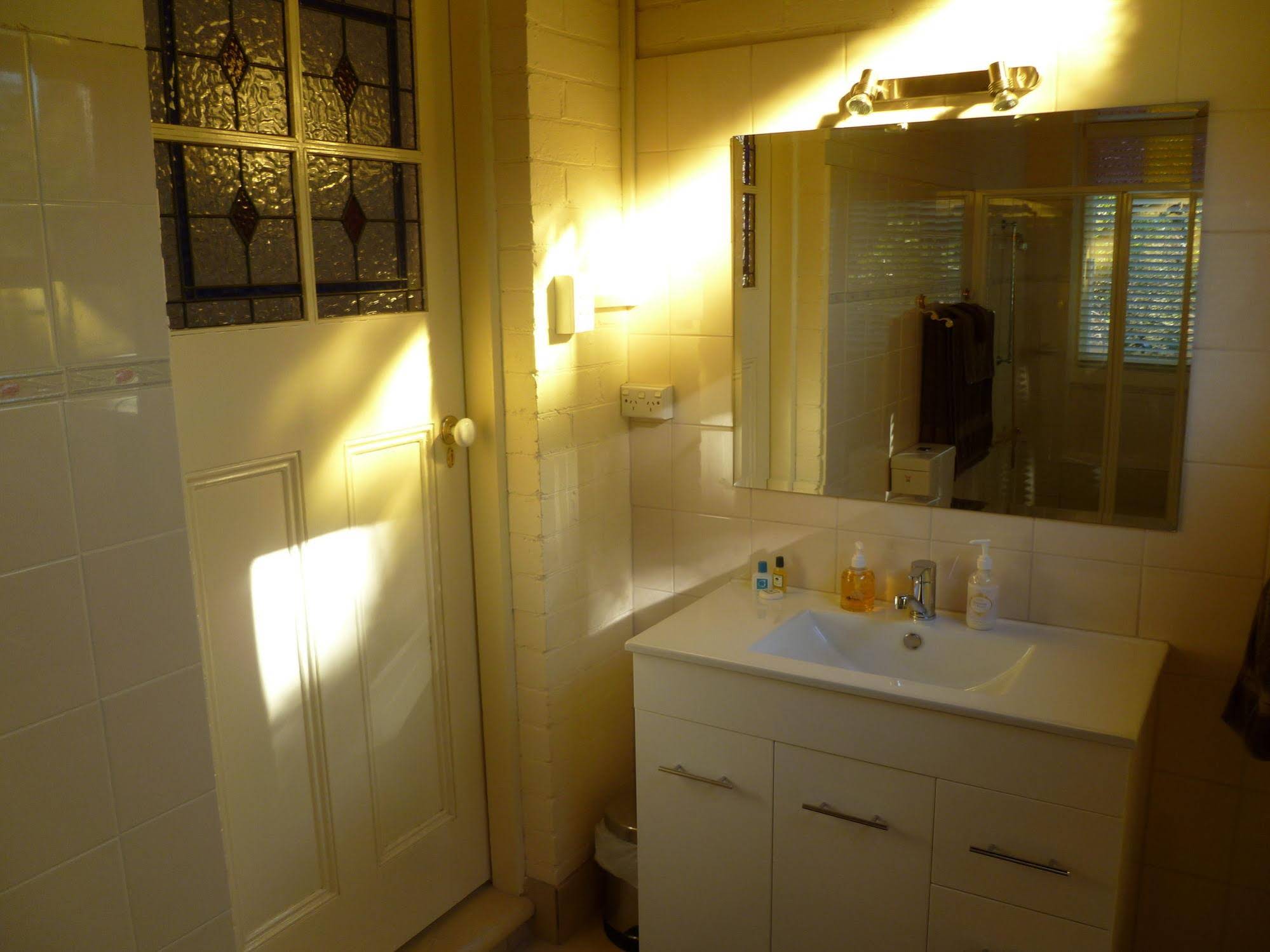 Donalea Bed and Breakfast & Riverview Apartment