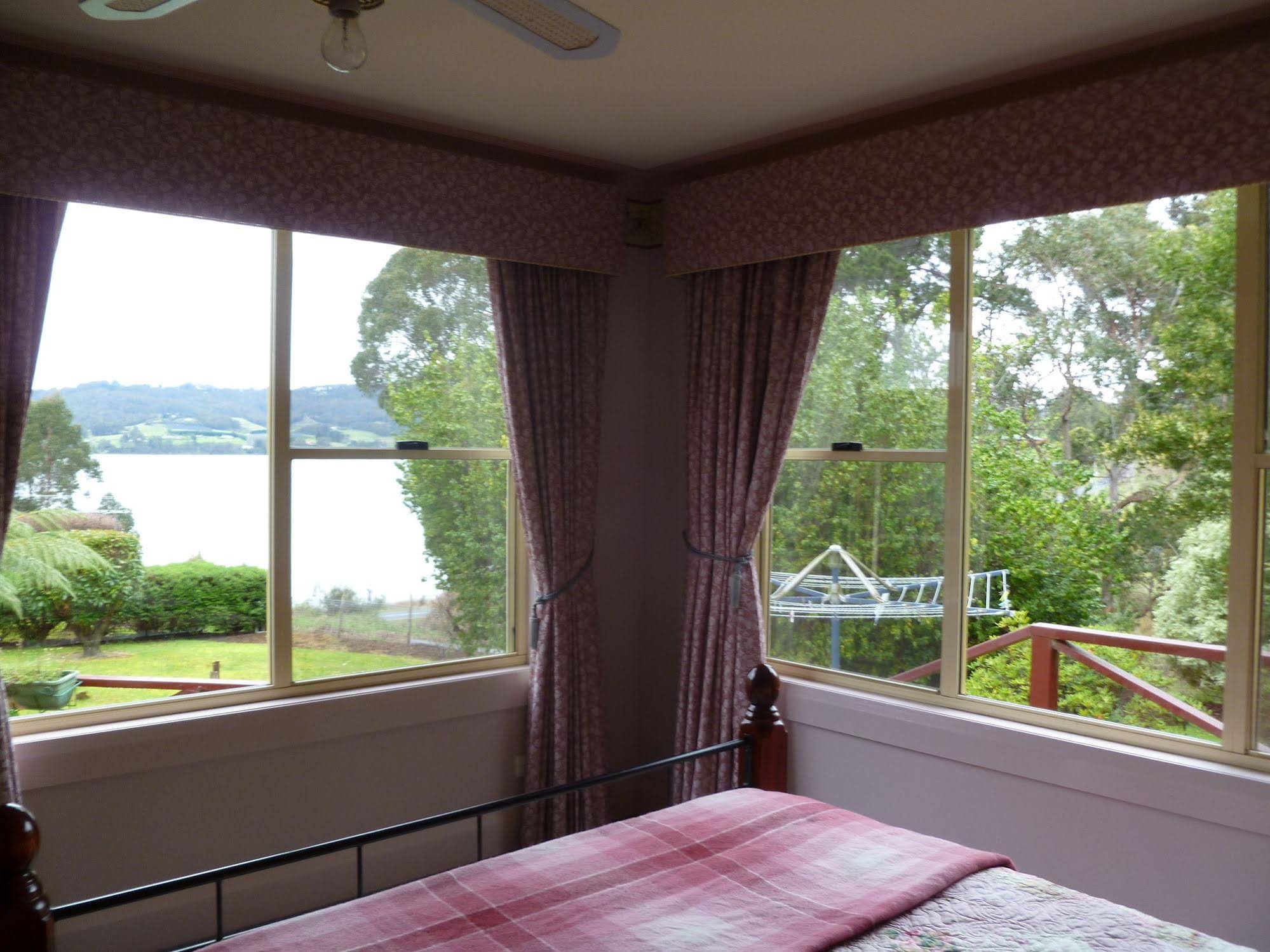Donalea Bed and Breakfast & Riverview Apartment