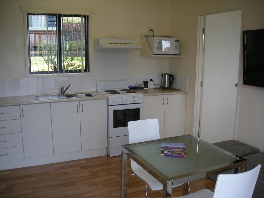 Port Huon Cottages