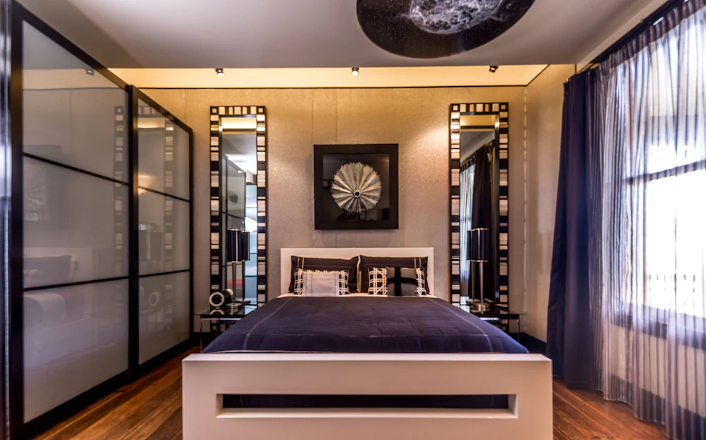 Corinda Contemporary