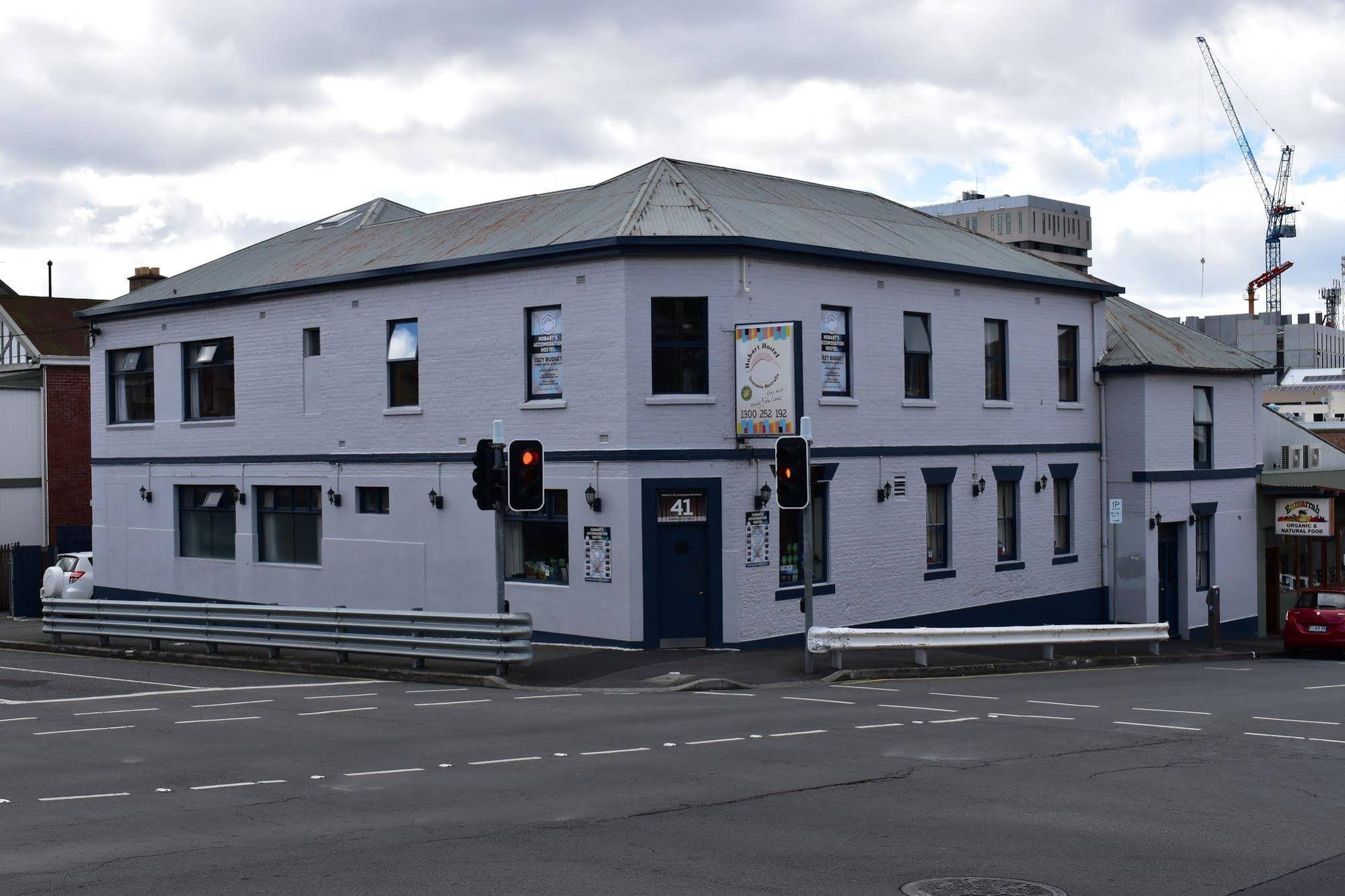 Hobart's Accommodation & Hostel