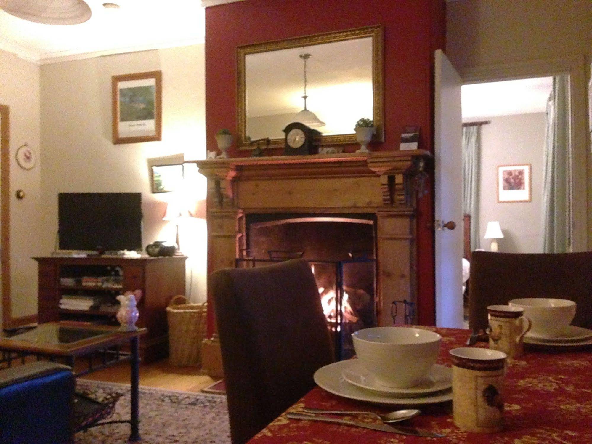 Crabtree House