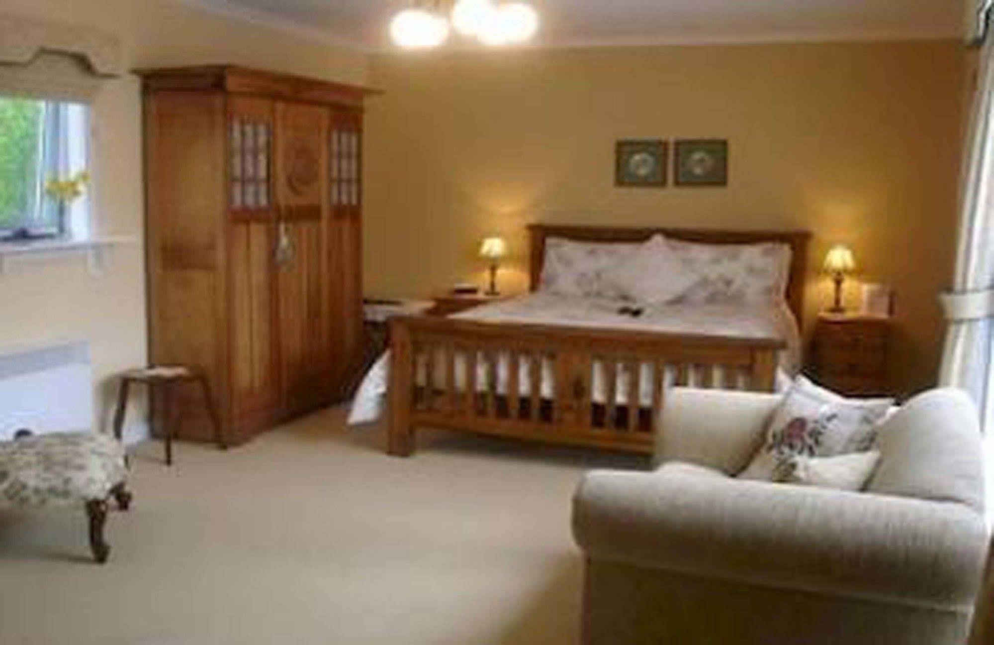 Walton House