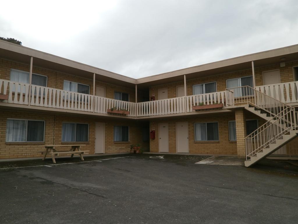 Aberdeen Court Motel