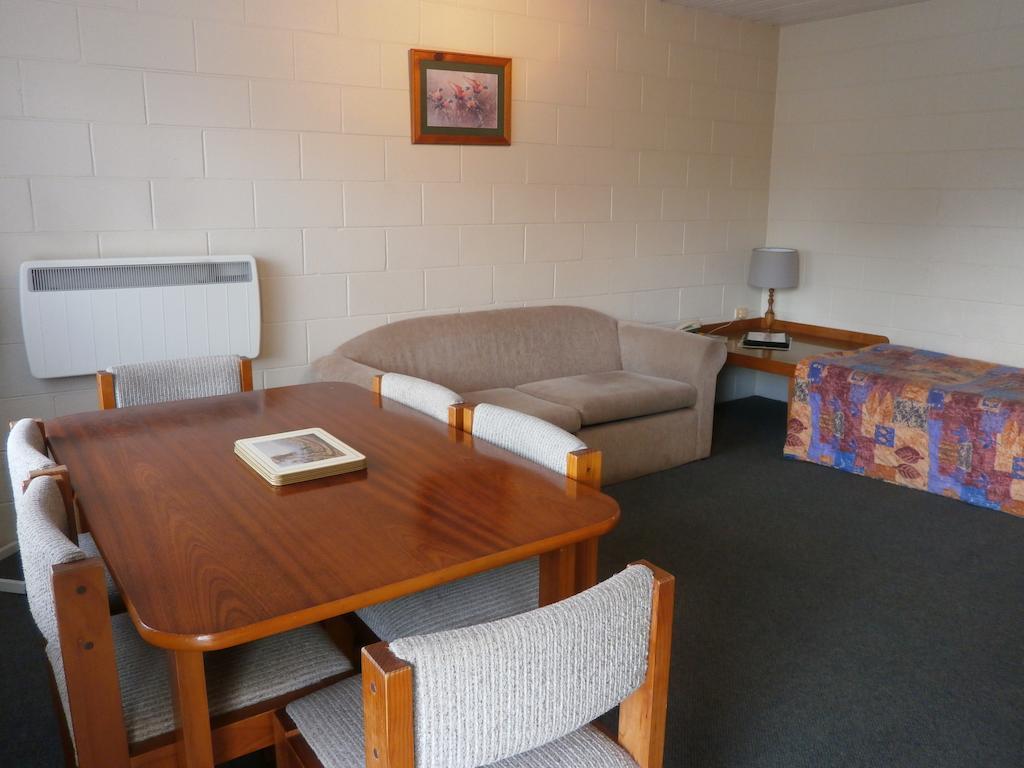 Aberdeen Court Motel