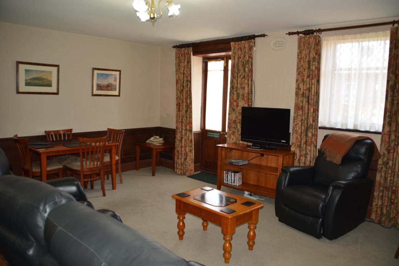 Apartments at York Mansions