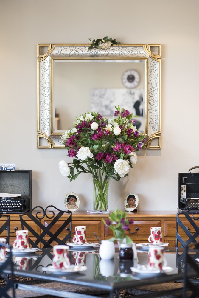 Kurrajong House Bed and Breakfast