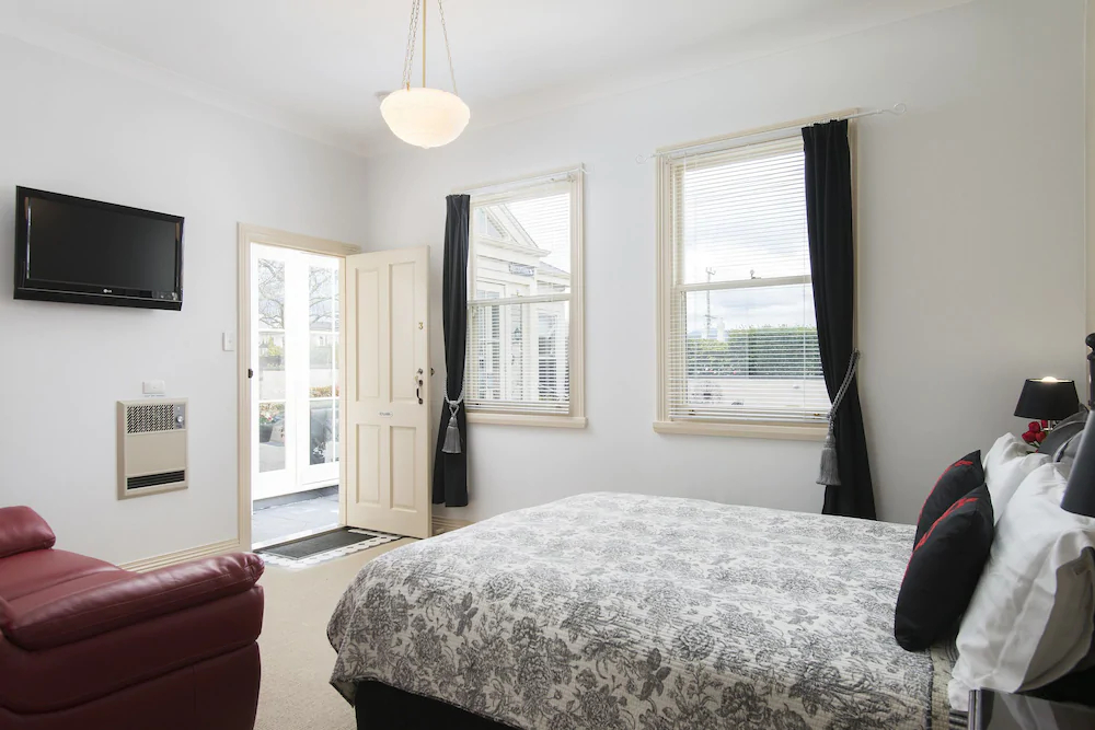Kurrajong House Bed and Breakfast
